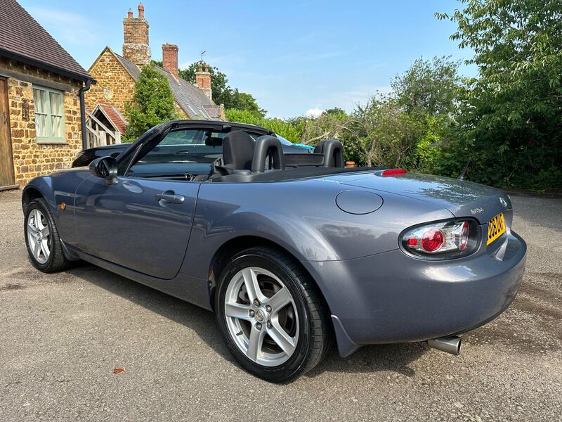 MAZDA MX-5