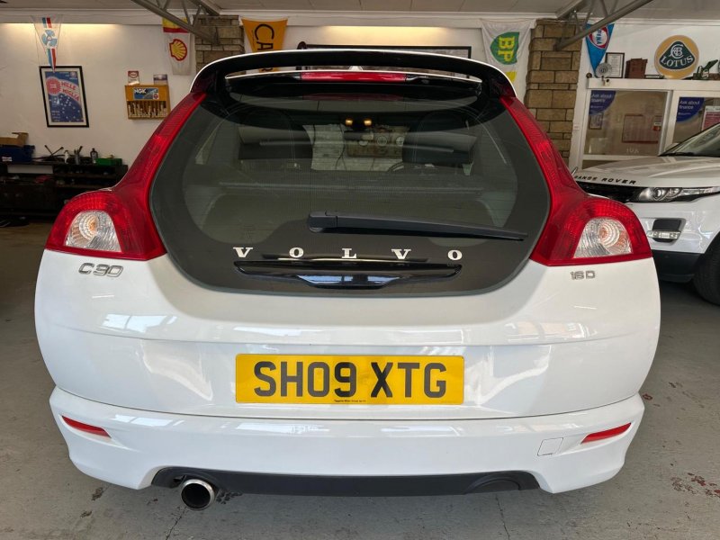 VOLVO C30