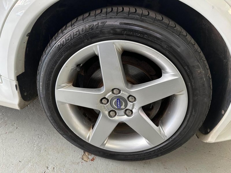 VOLVO C30