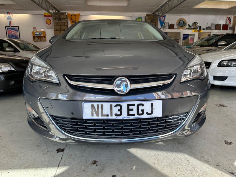 VAUXHALL ASTRA