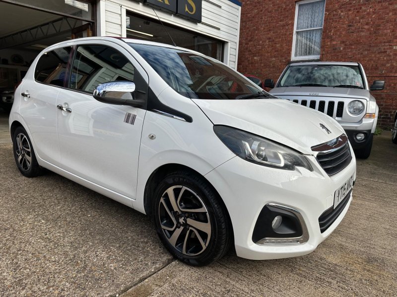 PEUGEOT 108