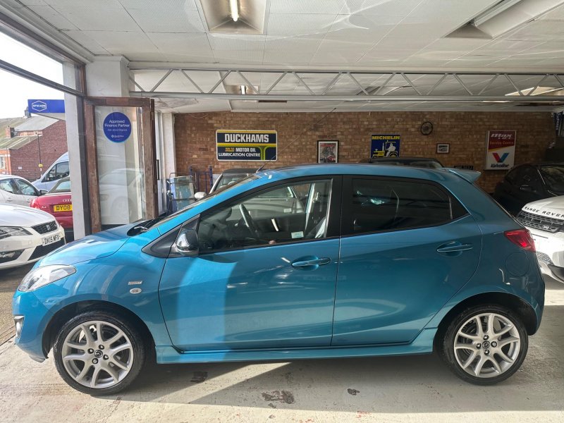 MAZDA MAZDA2