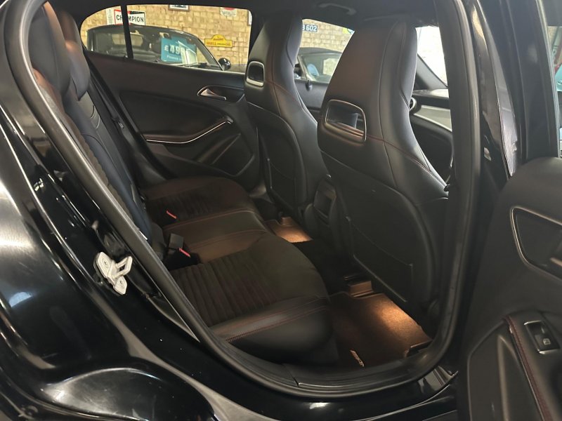 MERCEDES-BENZ GLA CLASS