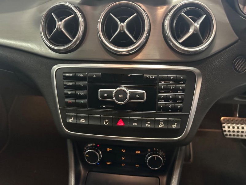 MERCEDES-BENZ GLA CLASS
