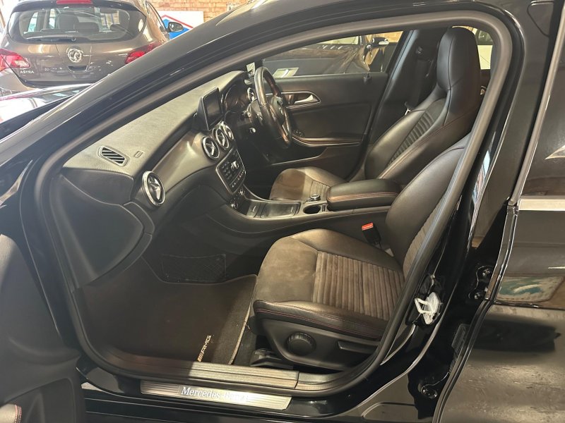 MERCEDES-BENZ GLA CLASS