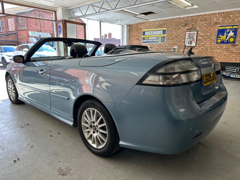 SAAB 9-3
