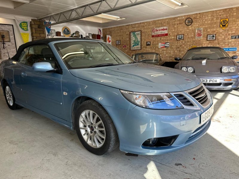 SAAB 9-3