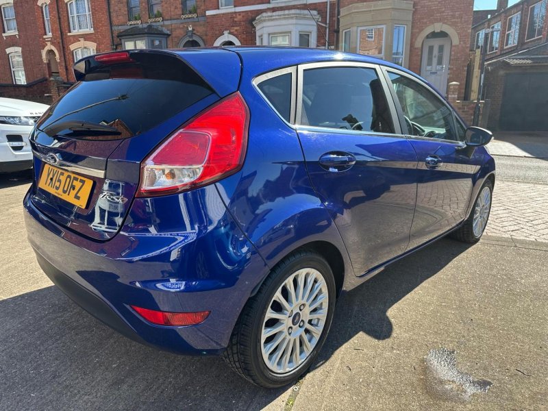 FORD FIESTA
