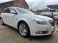VAUXHALL INSIGNIA